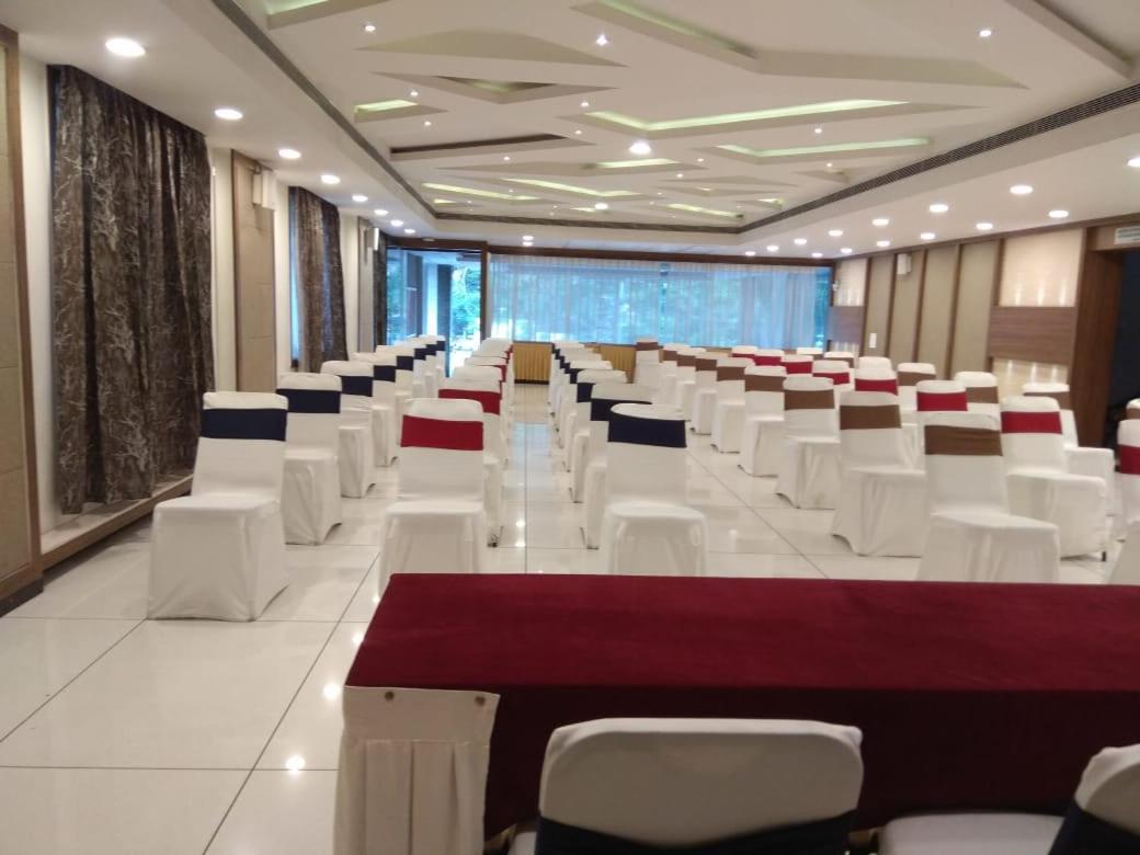 West Fort Hotel บังกาลอร์ ภายนอก รูปภาพ