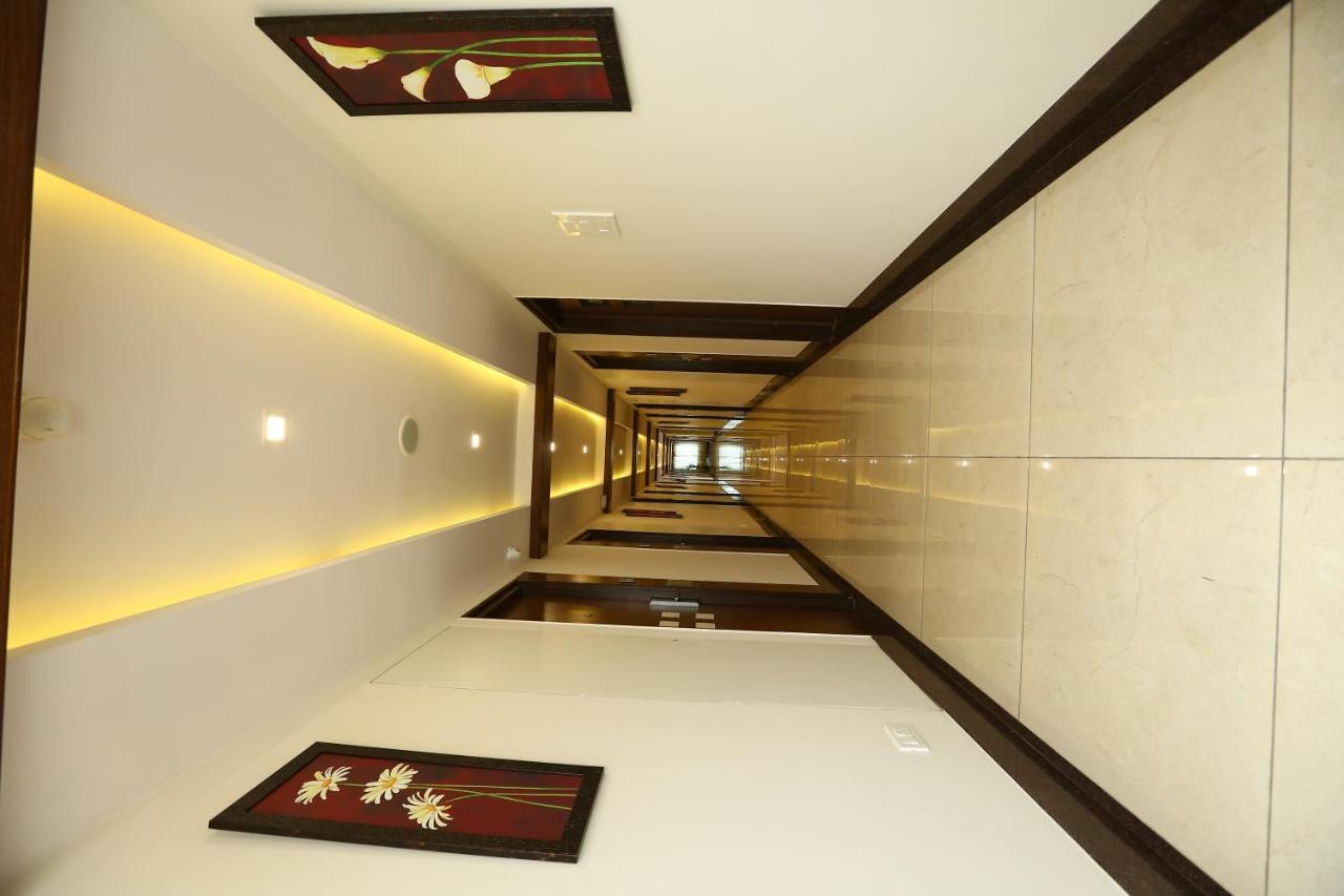 West Fort Hotel บังกาลอร์ ภายนอก รูปภาพ